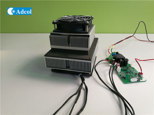 Conjunto termoelétrico do condicionador de ar do refrigerador de Peltier com controlador
