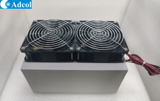 ATL300-24-00-T10 Air To Liquid Thermoelectric Cooler Assembly 300W 24VDC Tempo de vida útil70000 horas