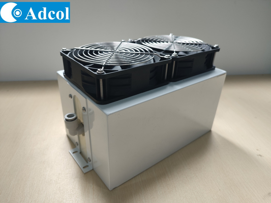 Resfriador termoelétrico Ar-Líquido ATL400-24VDC para laser industrial e laser médico