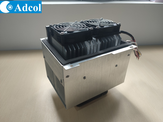 Conjunto Termoelétrico Ar-Ar de 110W projetado para gabinetes eletrônicos, refrigeração e câmaras ambientais.